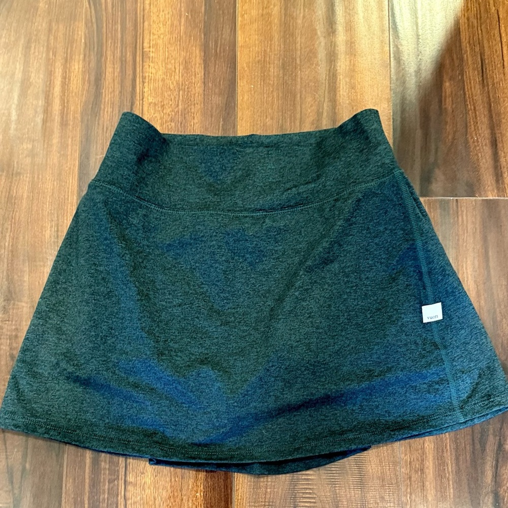 Vuori Green skort